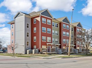 515 2nd Ave SW #406, Cedar Rapids, IA 52404