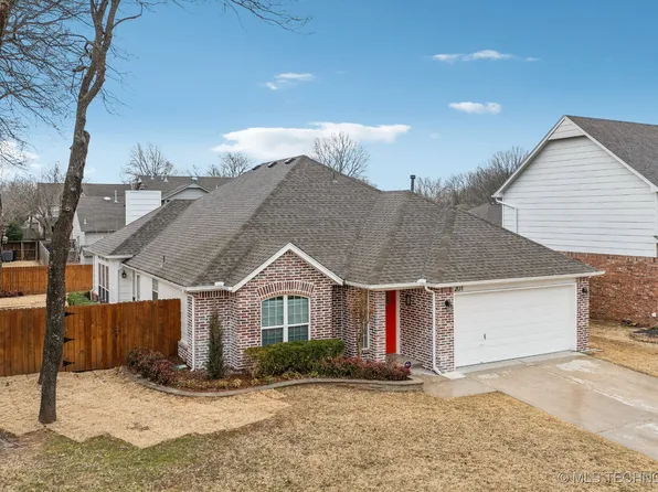 201 S Walnut Ave, Broken Arrow, OK 74012