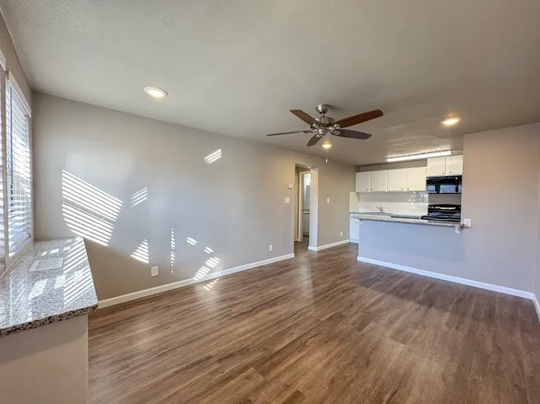 Autumn Chase Apartments