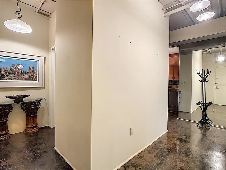 10 N Summerlin Ave #30 — Photo 63