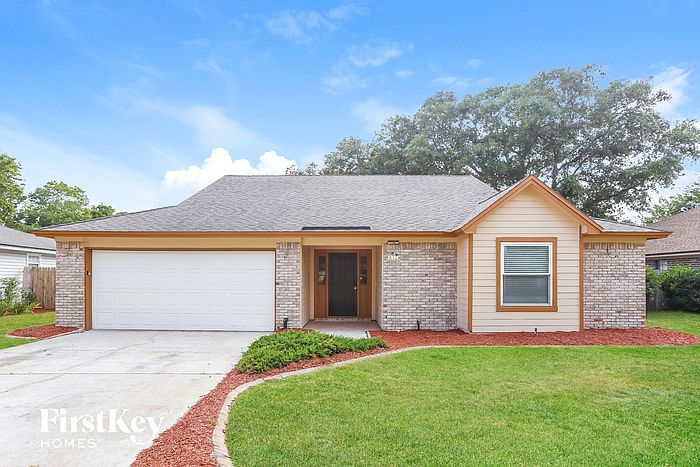 1st image of 932 Misty Mountain Dr W