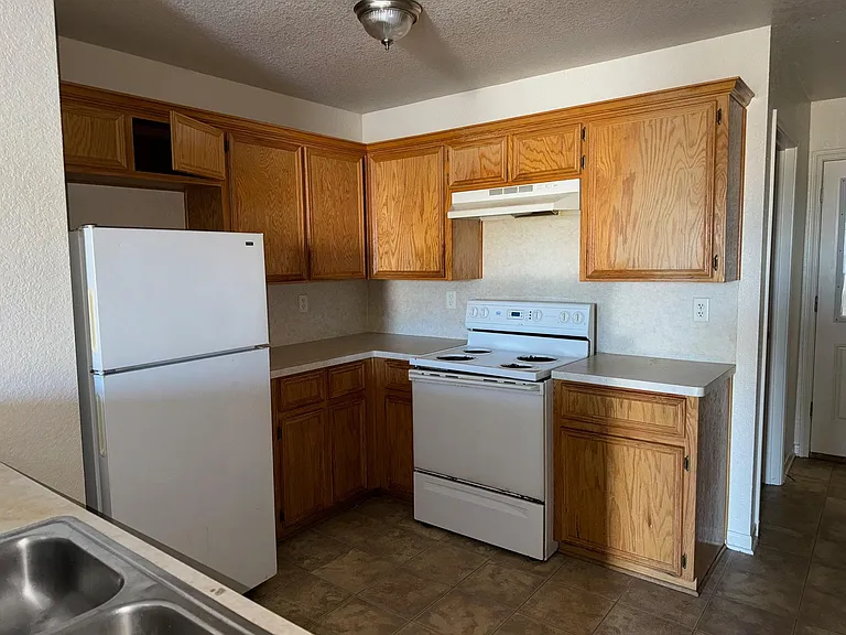 3312 Cantabrian Dr #C — Photo 10