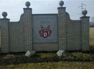 969 Knollhaven Rd, Xenia, OH 45385