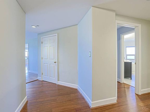 4th image of 3435 Golden Ave APT 103