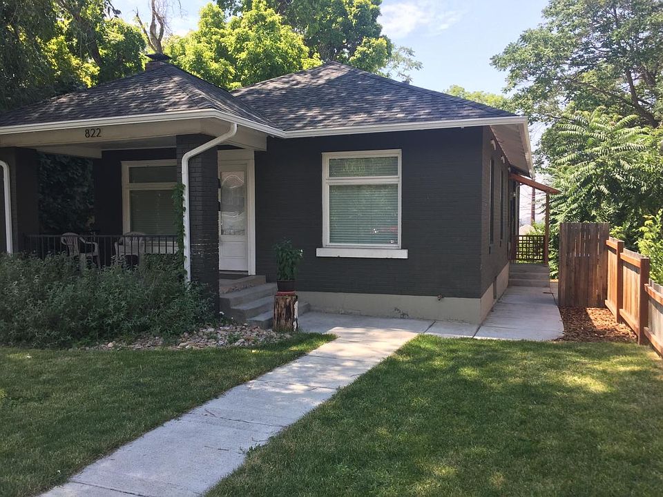 Front of house--Apartment in the back