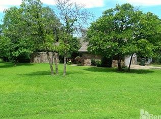 6401 Blackberry Rd, Edmond, OK 73034