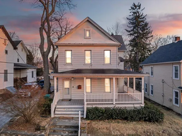 189 Analomink St, East Stroudsburg, PA 18301