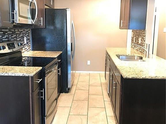 4th image of 5404 Atascosa Dr #B