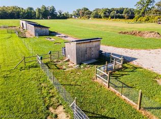 1251 N Four Mile Run Rd, Youngstown, OH 44515