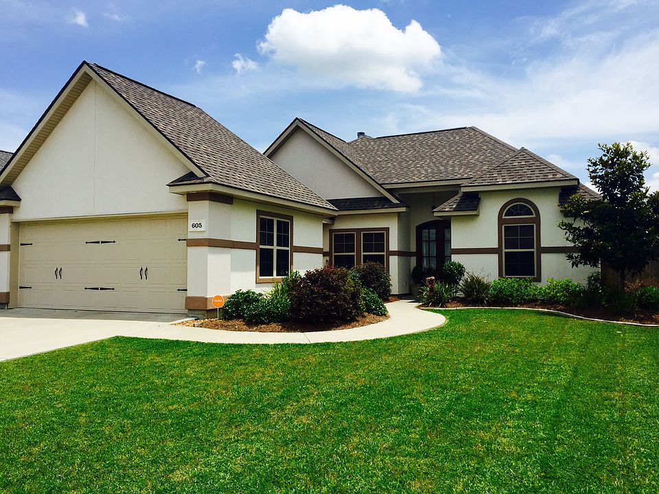 1st image of 605 Becky Ln