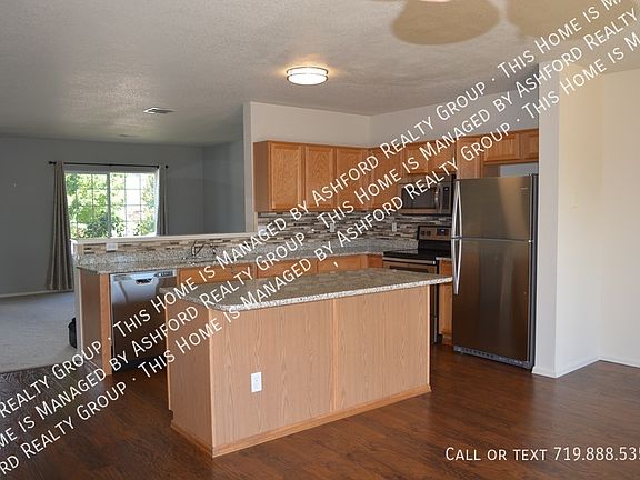 4th image of 6132 Rockville Dr