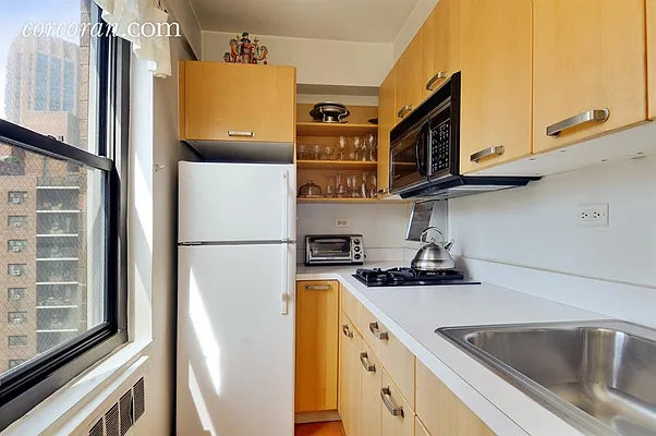 Sold by Corcoran | media 2