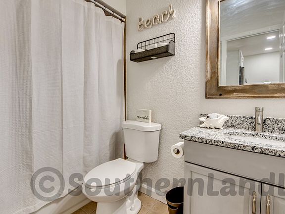 2nd image of 11594 1st Ave #2