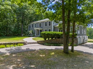 11 Payneton Hill Rd, York, ME 03909