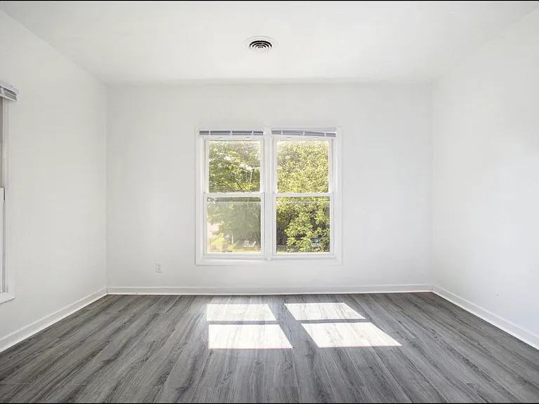 923 E Stockbridge Ave #2 — Photo 5