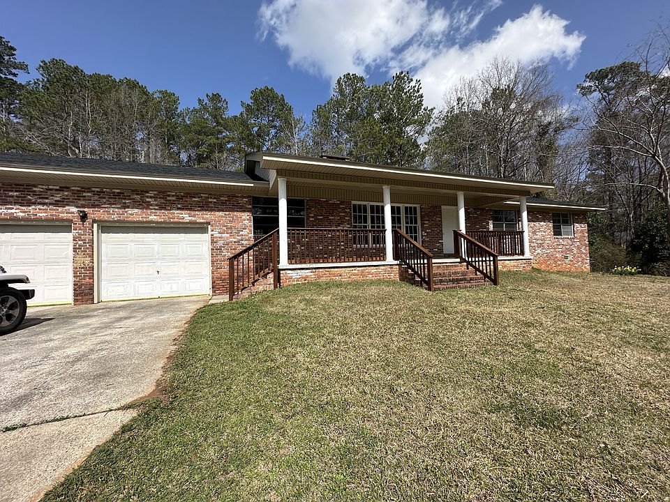 1st image of 989 Riverbend Dr