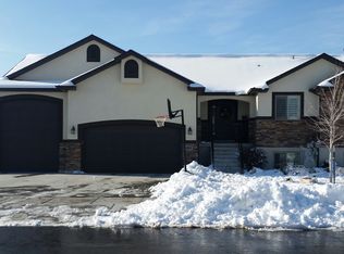 2471 N 1390 W, Clinton, UT 84015