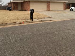 1600 W Palm Pl, Oklahoma City, OK 73128