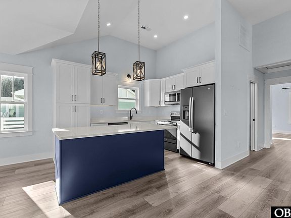 5th image of 209 E Lake Dr Lot 18