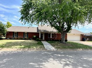 1009 Briar Ridge Rd, Enid, OK 73703