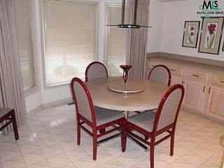 4th image of 2169 Willow Cir