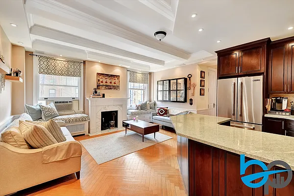 Sold by Botensten Properties International | media 5