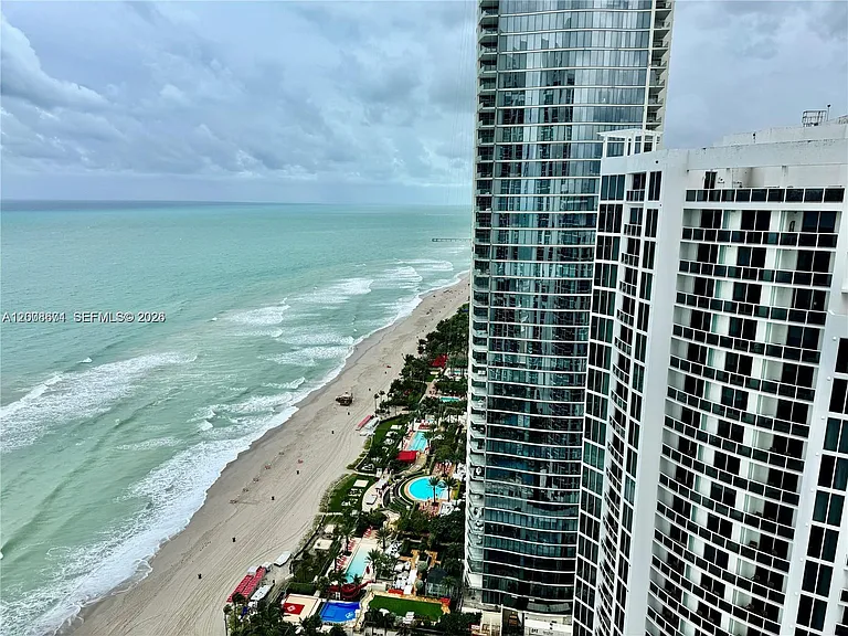 18101 Collins Ave #4302 — Photo 30