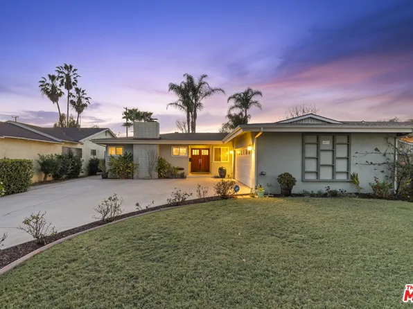 8921 Gloria Ave, North Hills, CA 91343
