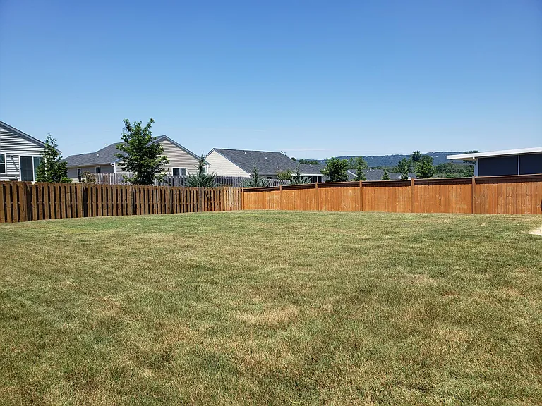 340 Maplestead Farms Ct — Photo 5