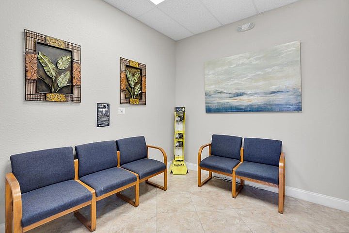 1st image of 5800 Overseas Hwy Suite 33