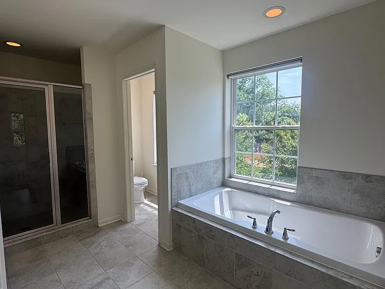 148 Grissom Dr — Photo 19