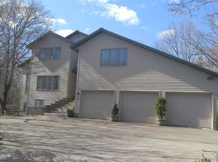 1201 8th Ave, Houghton, MI 49931