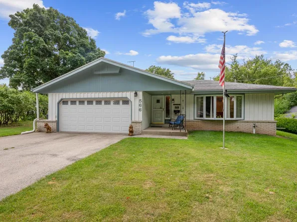 566 West Wisconsin AVENUE, Pewaukee, WI 53072