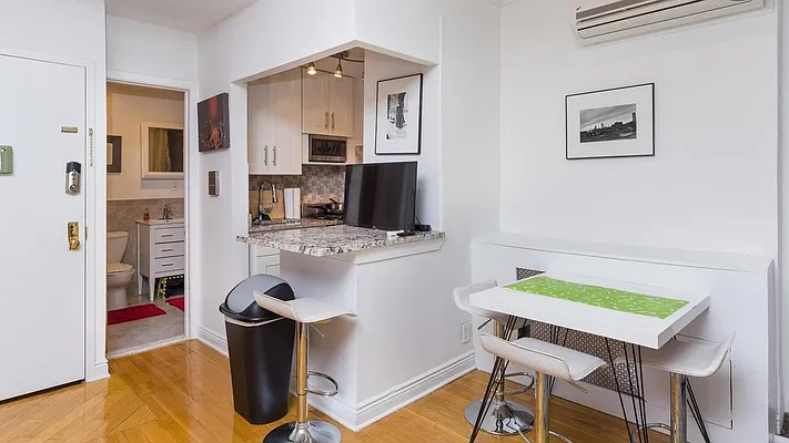 Rented by Green Leaf Management, LLC | media 6