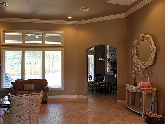 3rd image of 3815 W Fox Ledge Ct