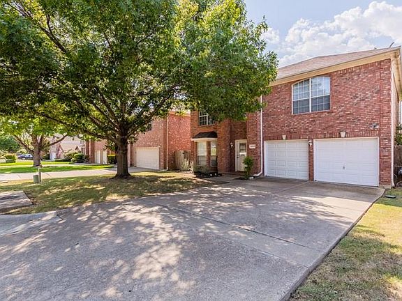 3rd image of 3957 Silver Meadow Ln