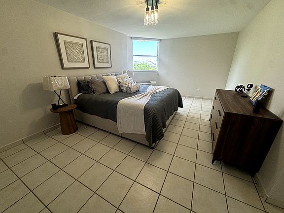 4th image of Cond Parque De Loyola 502 Tn Tn #502