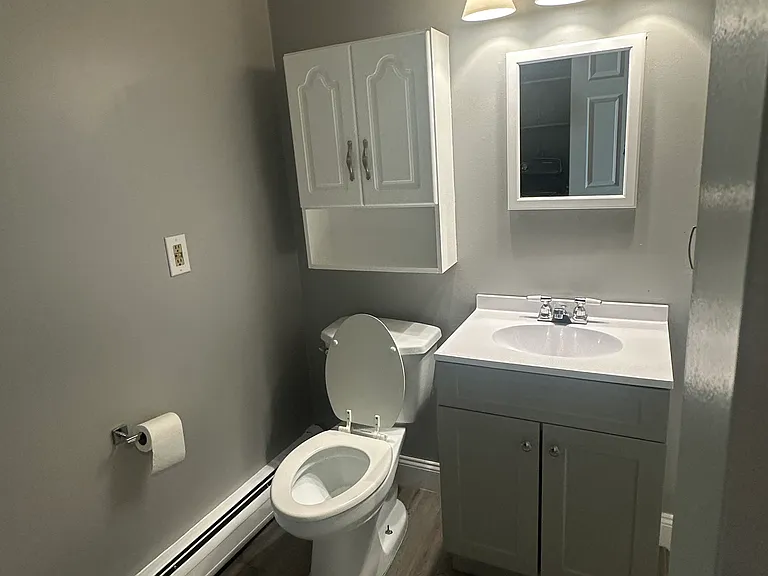 207 Church St — Photo 9