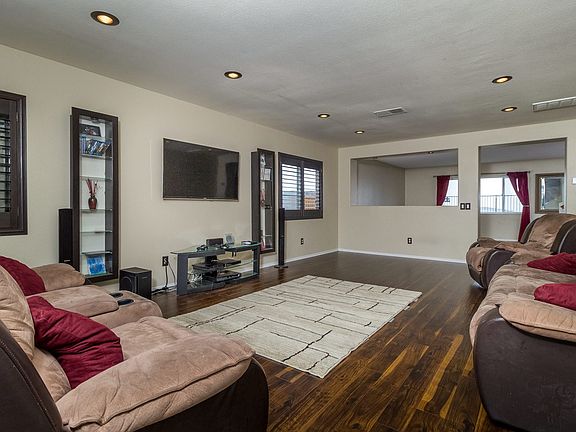 3rd image of 5618 Vista San Juanico
