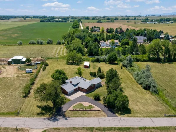 9748 Majestic Rd, Longmont, CO 80504