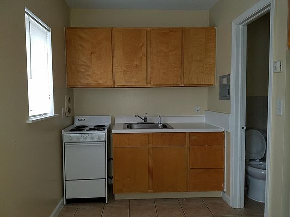 5th image of 154 Fountain St #1H2