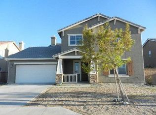 3752 W Newgrove St, Lancaster, CA 93536