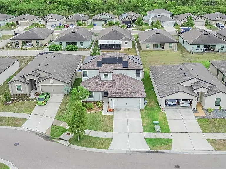 1115 Wynnmere Walk Ave — Photo 55