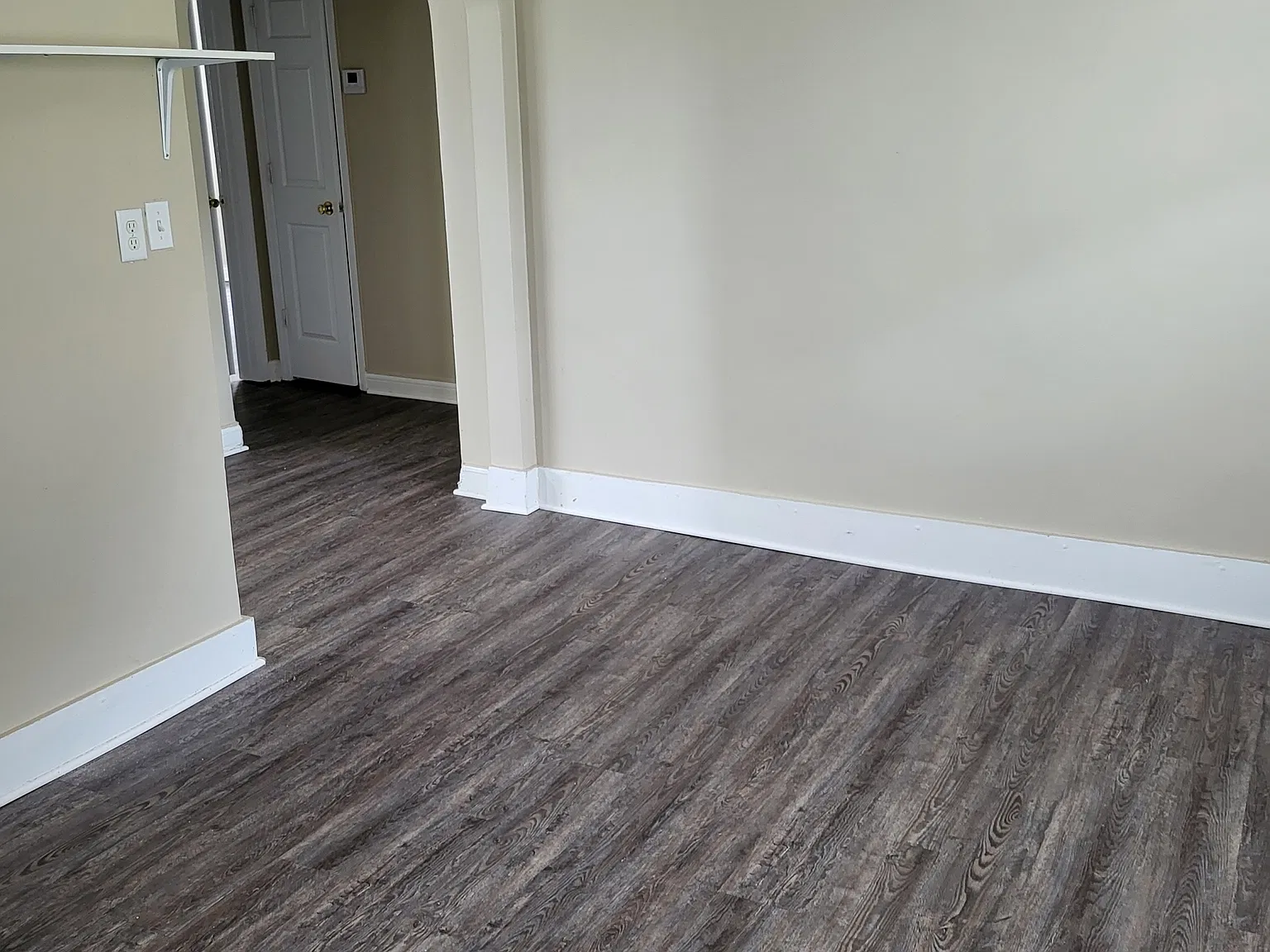 107 Bennett Pl. - 1 — Photo 3