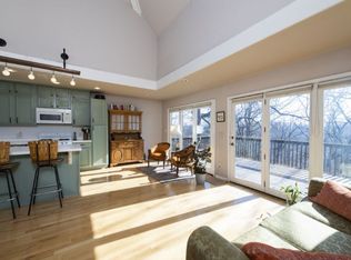 524 Foothill Dr, Nashville, TN 37217