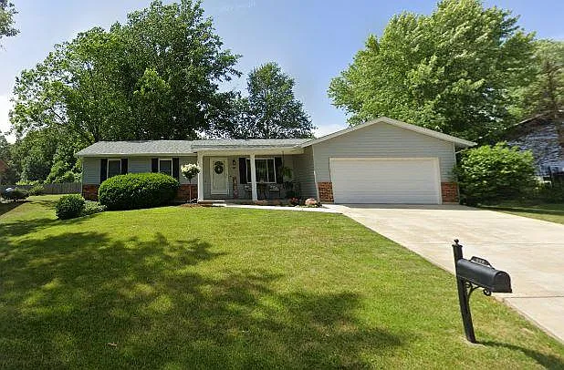 502 Kimberly Ln — Photo 1