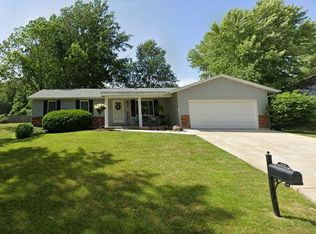 502 Kimberly Ln, Saint Peters, MO 63376