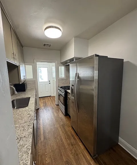 1235 S Columbia Ave — Photo 19