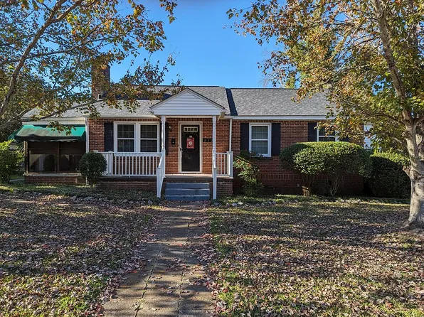 212 Laurel Ave W, Greenwood, SC 29649
