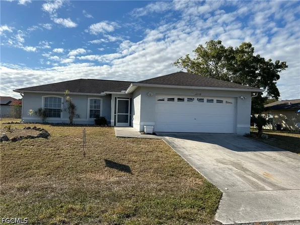 10738 Cocoatree Ct, Lehigh Acres, FL 33936